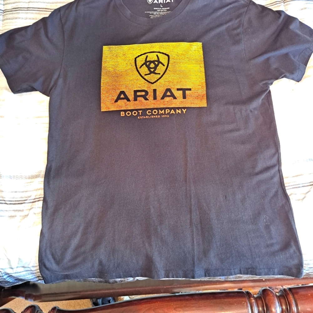 Men's Ariat T-shirt